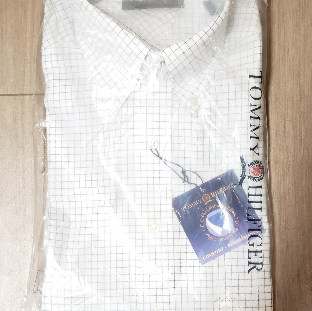 Tommy Hilfiger New Dress Shirt 15 1/2 32/33"